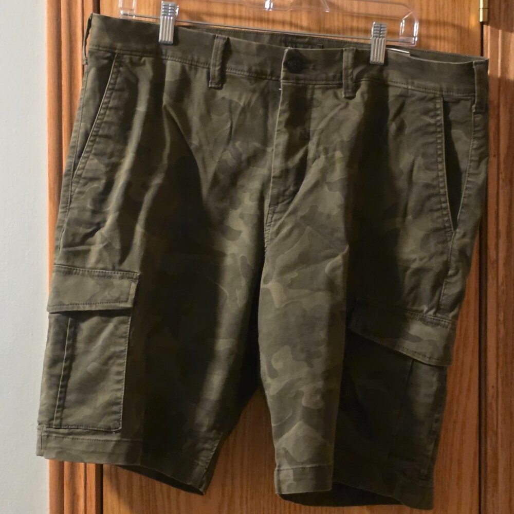 Express Men's Shorts Size 36